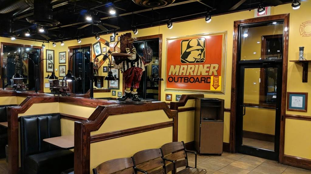 Zaxbys Chicken Fingers & Buffalo Wings | restaurant | 102 Lowes Rd, Dickson, TN 37055, USA | 6154413636 OR +1 615-441-3636