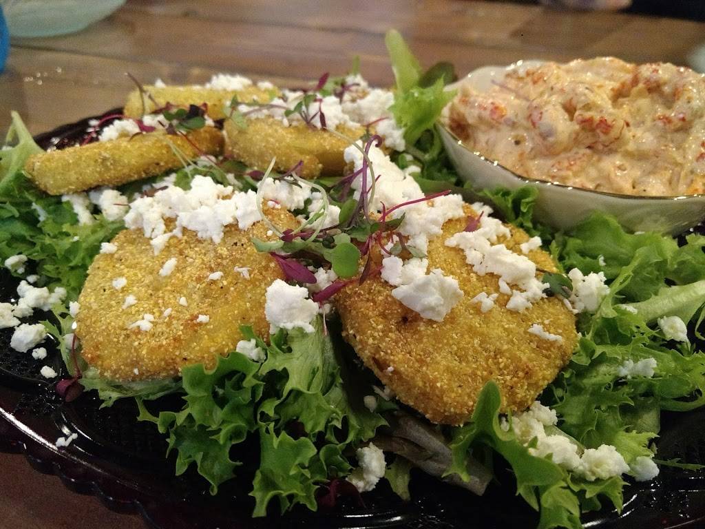 Chandelier | restaurant | 575 S Royal St, Jackson, TN 38301, USA | 7315542221 OR +1 731-554-2221