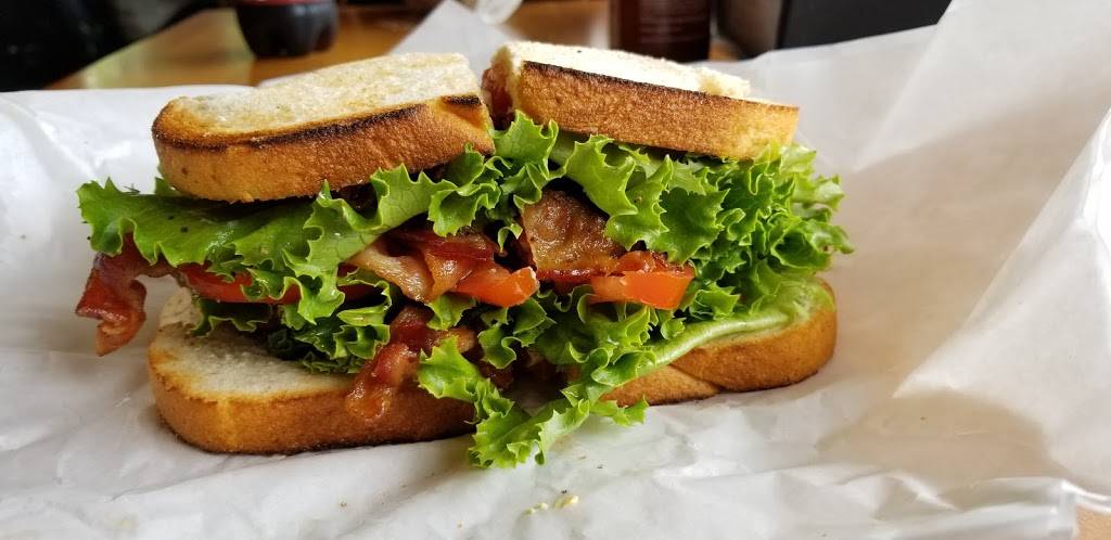 Merritts Grill | restaurant | 1009 S Columbia St, Chapel Hill, NC 27514, USA | 9199424897 OR +1 919-942-4897