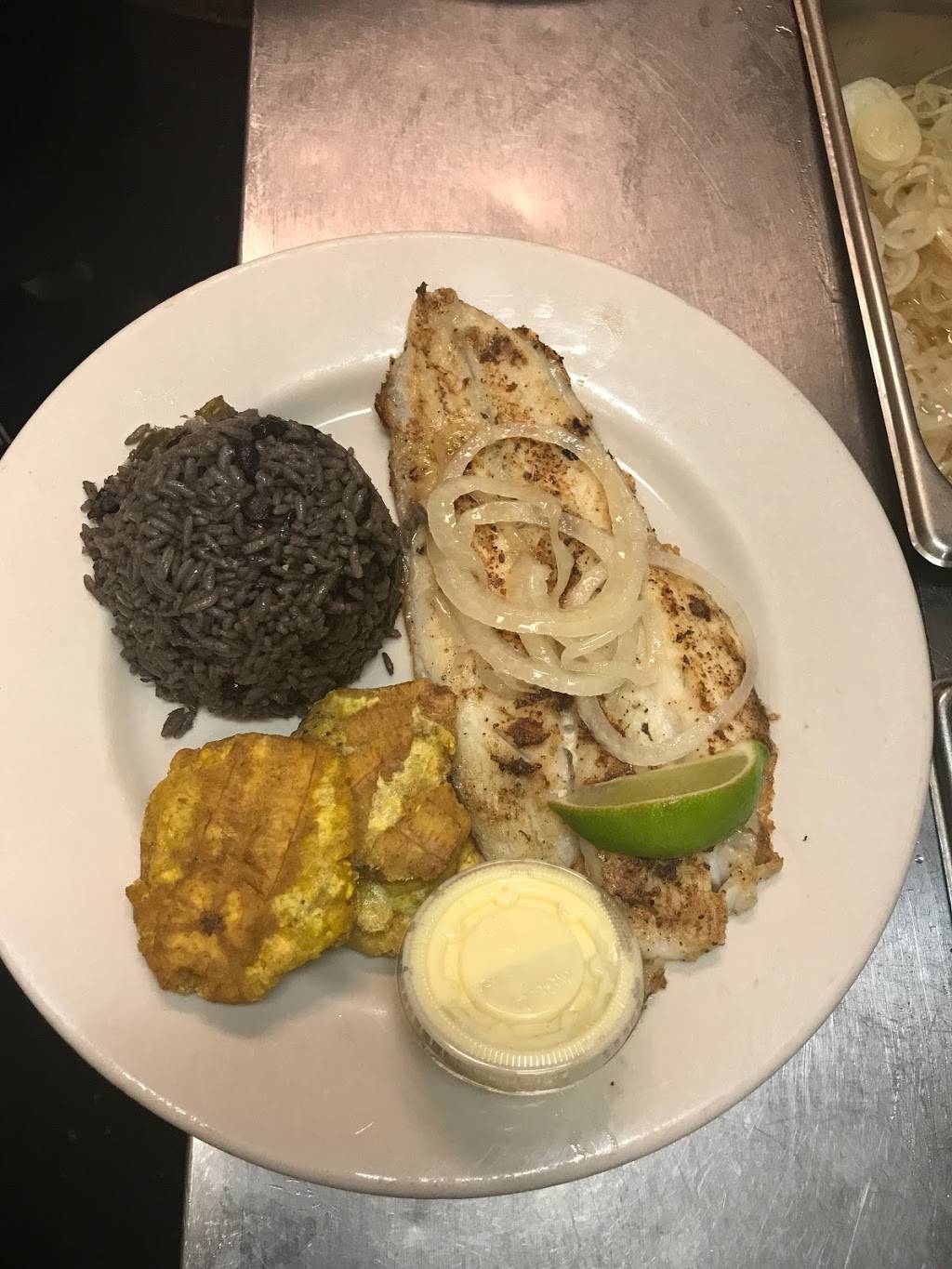 Latin Corner Cafe | restaurant | 6305 E 8th Ave, Hialeah, FL 33013, USA | 3056810499 OR +1 305-681-0499