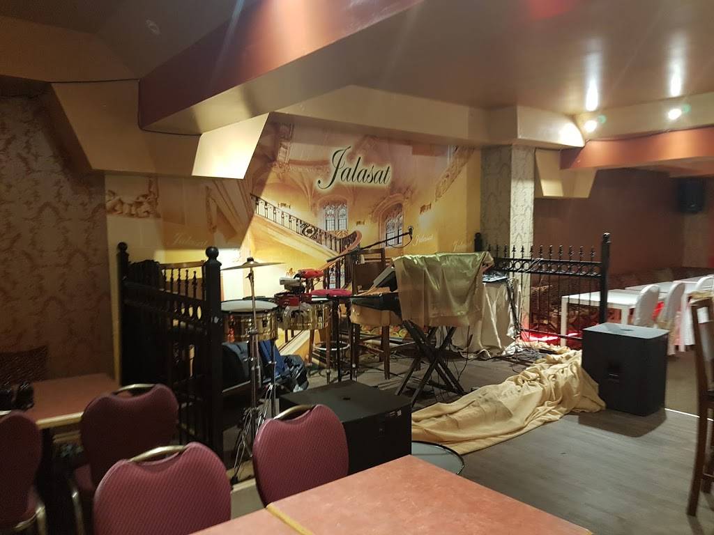 Jalasat Club VIP | restaurant | 1982 Rue Sainte-Catherine E, Montréal, QC H2K 2H7, Canada | 5143559999 OR +1 514-355-9999