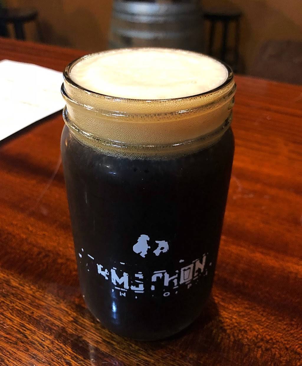 Farmstrong Brewing + Taproom | restaurant | 110 Stewart Rd, Mt Vernon, WA 98273, USA | 3608738852 OR +1 360-873-8852