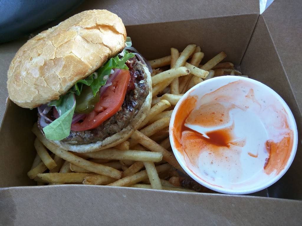 Cubbys | restaurant | 3700 N Thanksgiving Way d, Lehi, UT 84043, USA | 8017668100 OR +1 801-766-8100