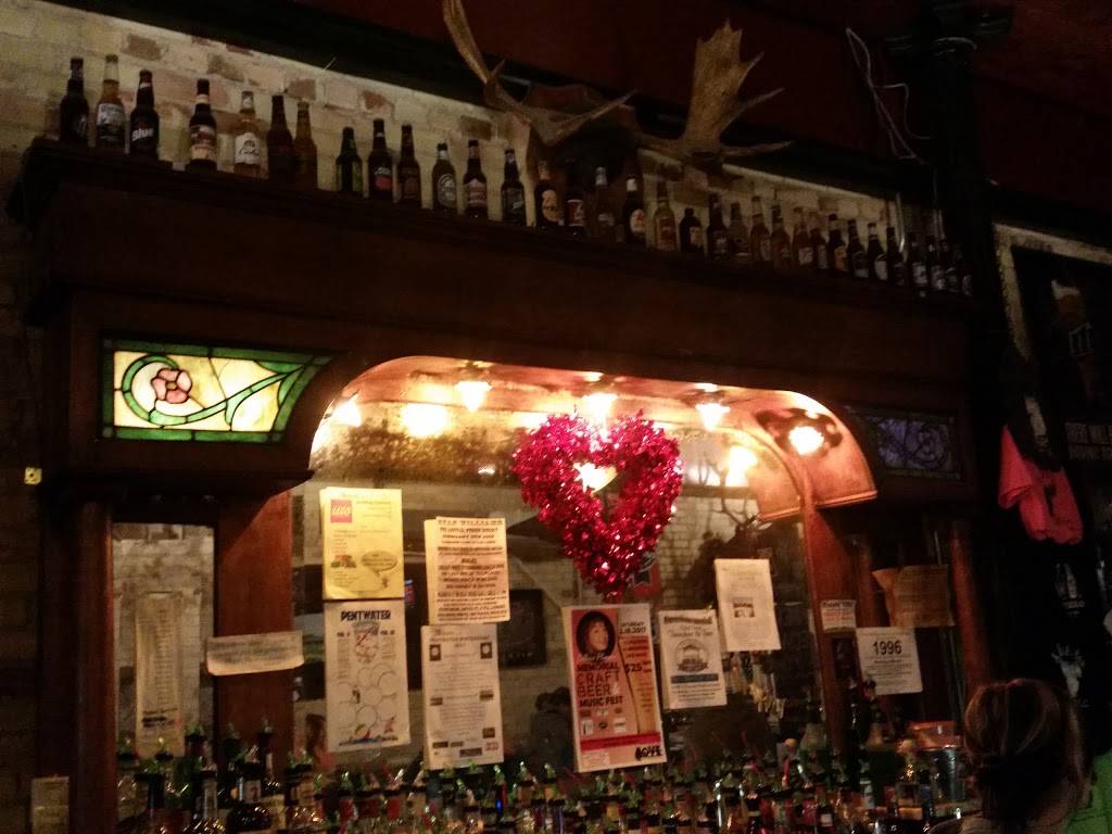 The antler Pentwater | restaurant | 283 S Hancock St, Pentwater, MI 49449, USA | 2318692911 OR +1 231-869-2911