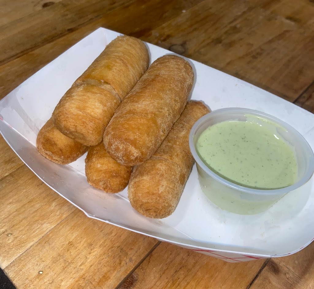 Stack n go | restaurant | 203 Davenport Blvd, Davenport, FL 33837, USA | 9549948508 OR +1 954-994-8508