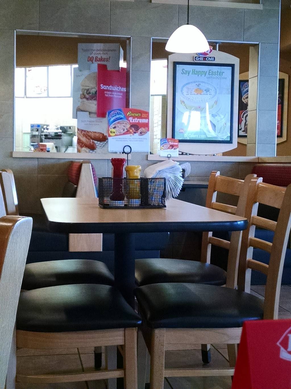 Dairy Queen Grill & Chill | restaurant | 1553 Herman Rd, Staunton, IL 62088, USA | 6186355194 OR +1 618-635-5194