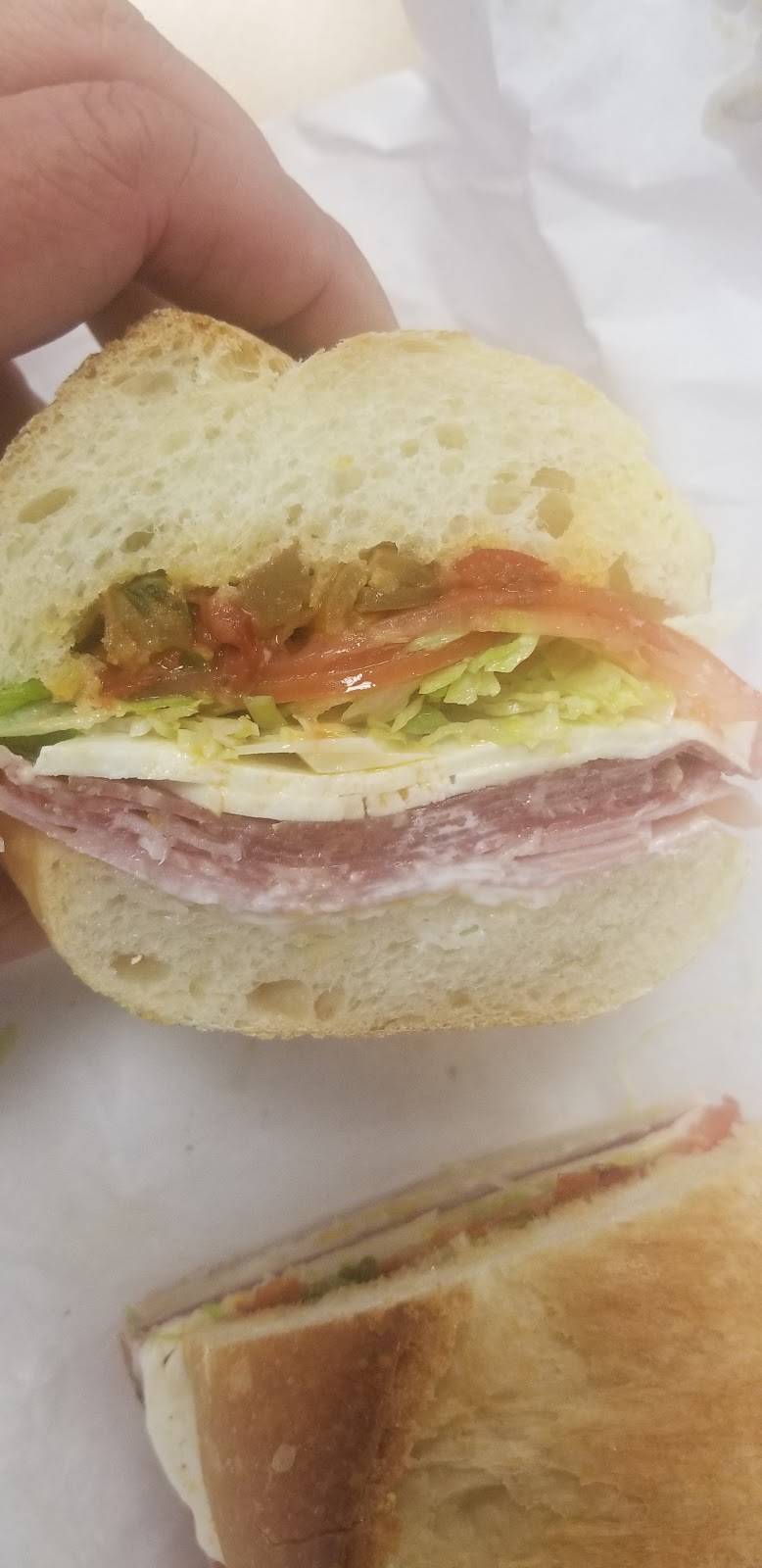 Cosmos Italian Salumeria | restaurant | 705 Main St, Hackensack, NJ 07601, USA | 2013428076 OR +1 201-342-8076