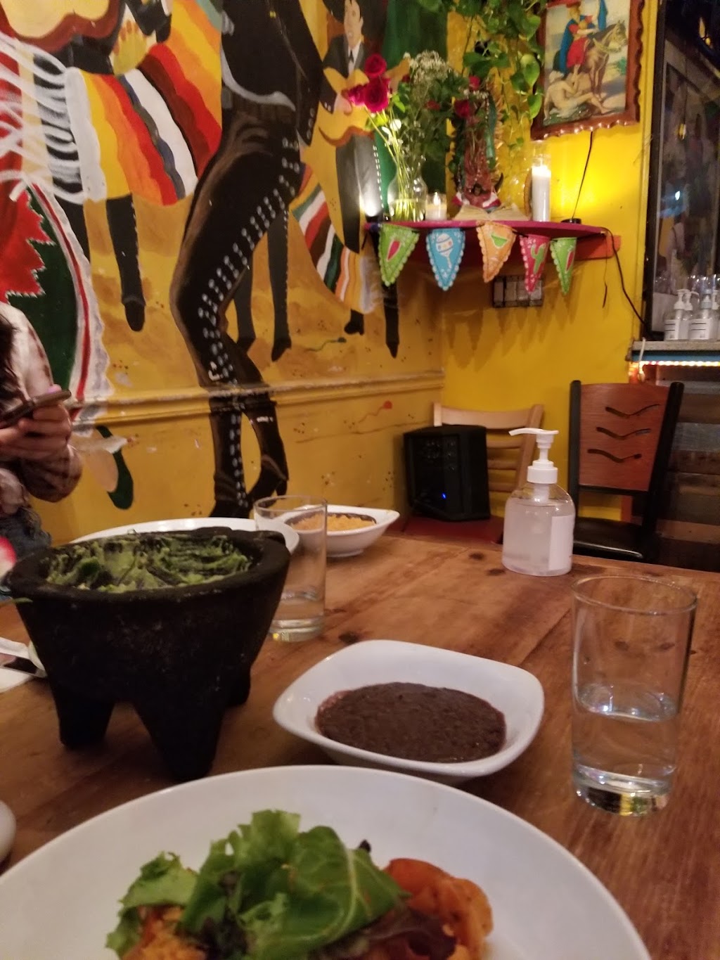 Los Pollitos | restaurant | 499 Myrtle Ave, Brooklyn, NY 11205, USA | 7186366125 OR +1 718-636-6125