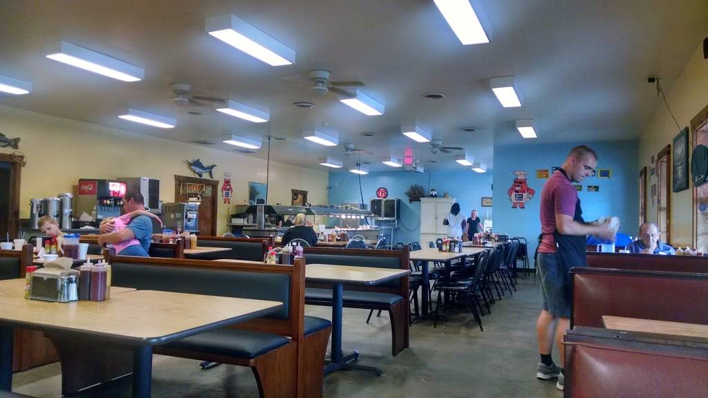 World Famous Smokehouse Grill | restaurant | 5843 SC-151, Jefferson, SC 29718, USA | 8436583045 OR +1 843-658-3045