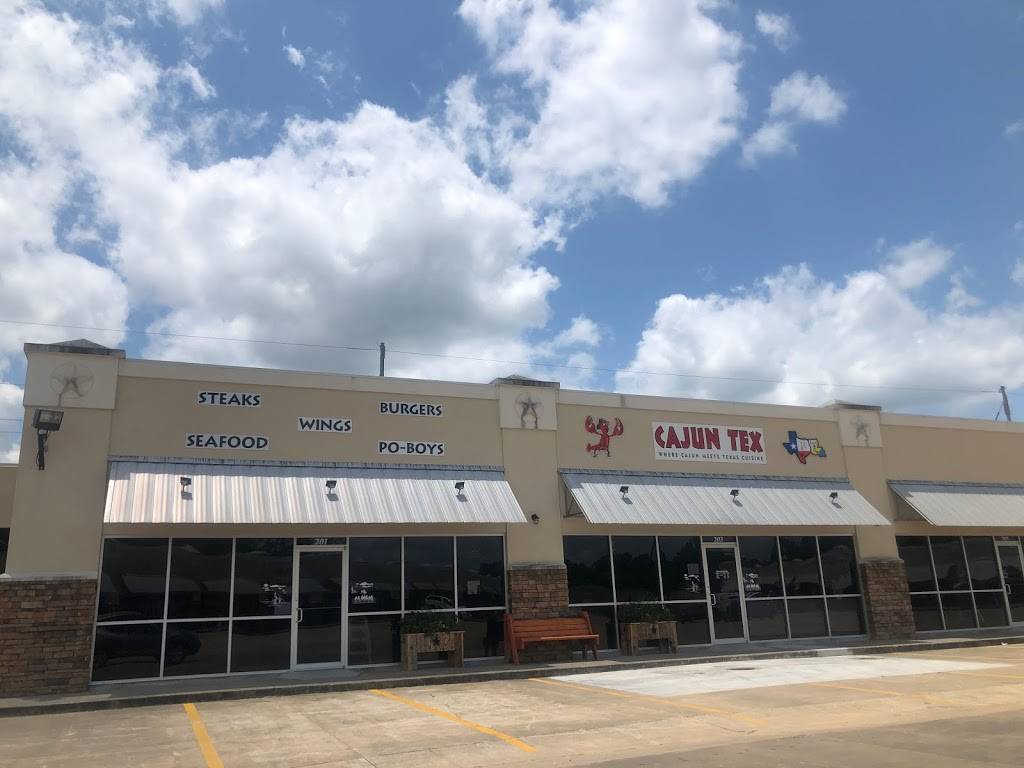 CajunTex Hallsville | restaurant | 201 Renaissance Dr, Hallsville, TX 75650, USA | 9036686160 OR +1 903-668-6160