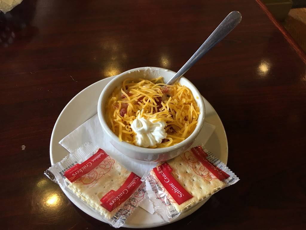 Clear Lake Grill | restaurant | 4450 Clear Lake Rd, Grass Lake, MI 49240, USA | 7344758883 OR +1 734-475-8883