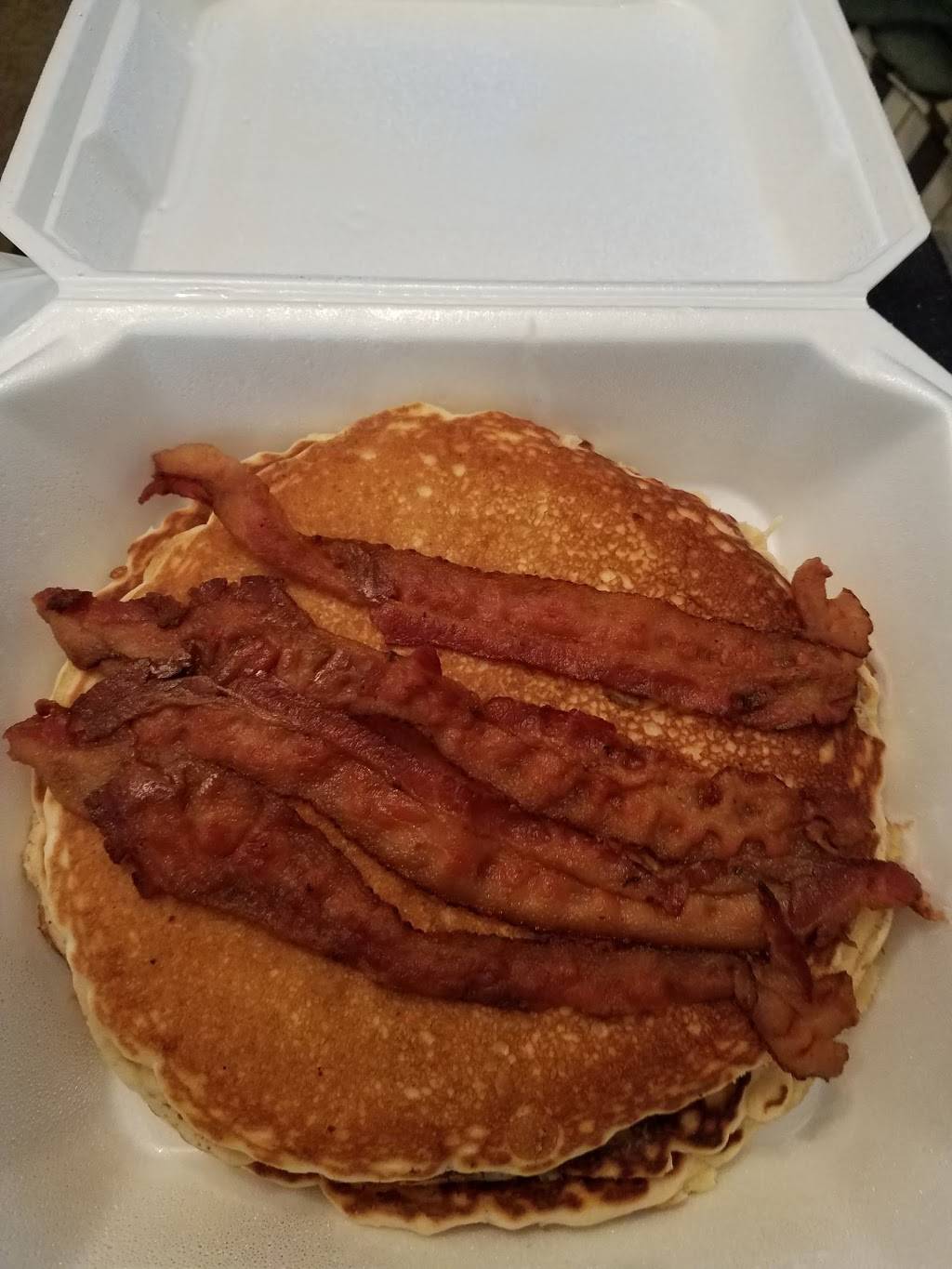 Teds Hamburgers | restaurant | 2900 W Edison St, Tulsa, OK 74127, USA | 9185829465 OR +1 918-582-9465