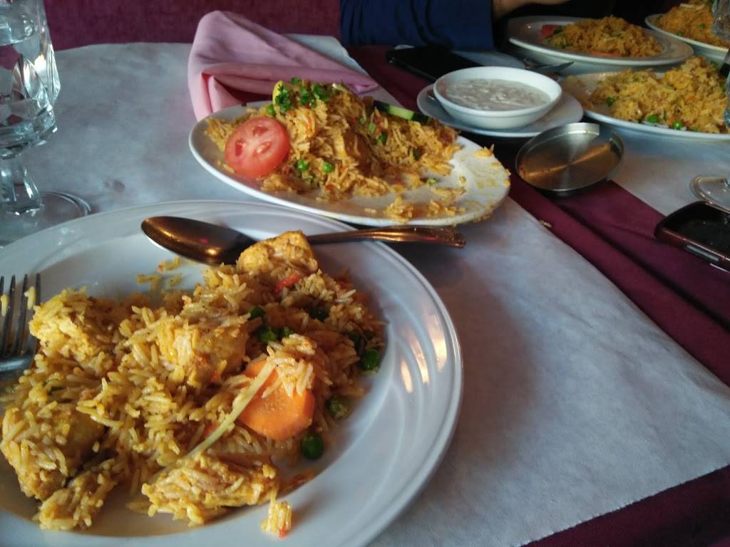Bombay Grill | restaurant | 8716 3rd Ave, Brooklyn, NY 11209, USA | 7184912500 OR +1 718-491-2500