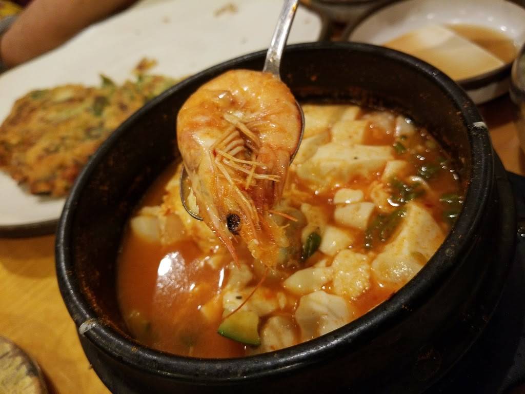 Tofu House | restaurant | 22042 Farmington Rd, Farmington, MI 48336, USA | 2484266788 OR +1 248-426-6788