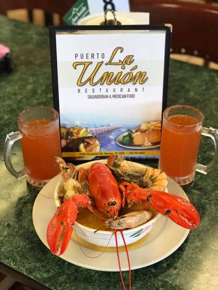 Puerto La Union Coastal Kitchen | restaurant | 12028 Hempstead Rd, Houston, TX 77092, USA | 8329258622 OR +1 832-925-8622