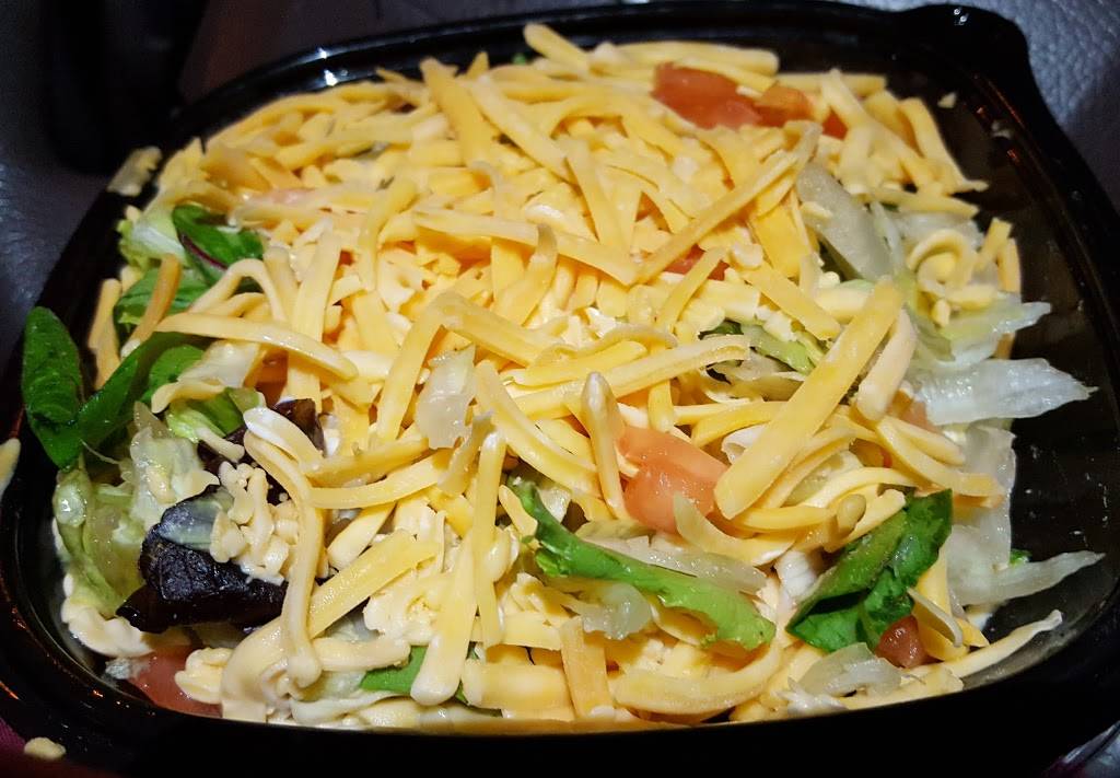 Wendys | restaurant | 2226 N Main St, Princeton, IL 61356, USA | 8158758322 OR +1 815-875-8322