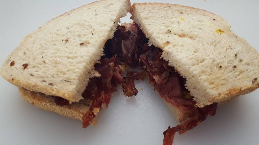 Wienerschnitzel | restaurant | 752 E Dyer Rd, Santa Ana, CA 92705, USA | 7149668543 OR +1 714-966-8543