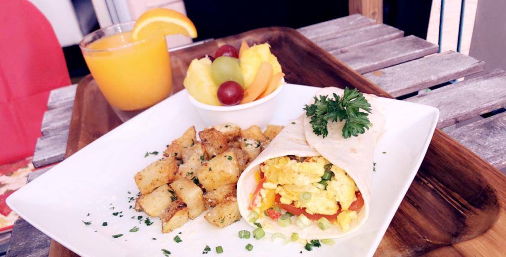 Island Taste Bistro Hookah Lounge | restaurant | 5032 W Colonial Dr, Orlando, FL 32808, USA | 4076747427 OR +1 407-674-7427