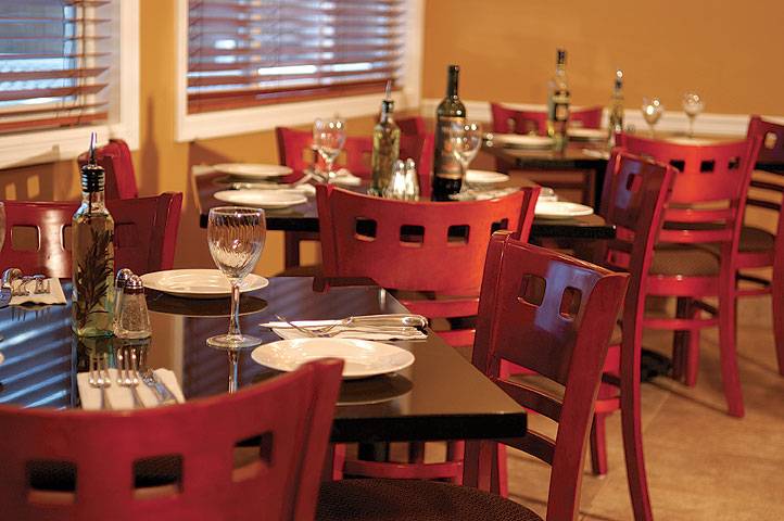 Hollywood | restaurant | 376 Fairfield Rd, Fairfield, NJ 07004, USA | 9738080123 OR +1 973-808-0123