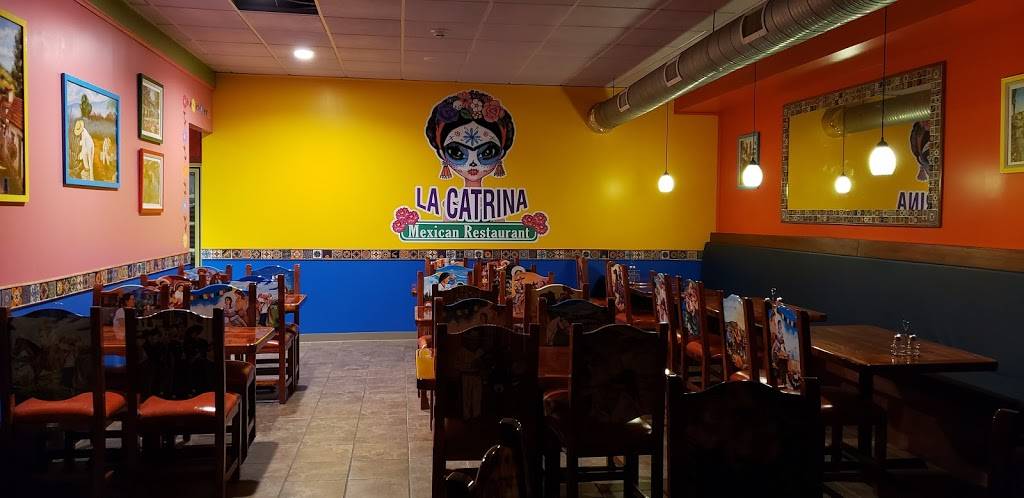 La Catrina | restaurant | 1820 New Hackensack Rd, Poughkeepsie, NY 12603, USA | 8458674610 OR +1 845-867-4610