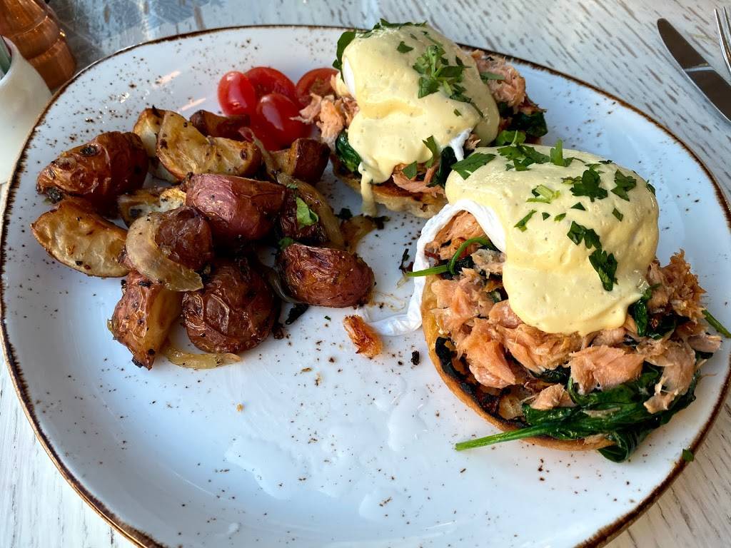 Grill and Vine | restaurant | Denver, CO 80249, USA | 3033171800 OR +1 303-317-1800