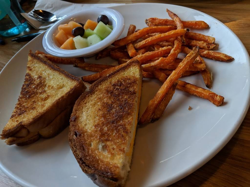 The Broken Yolk Cafe | restaurant | 670 S Grand Ave, Glendora, CA 91740, USA | 6268529655 OR +1 626-852-9655