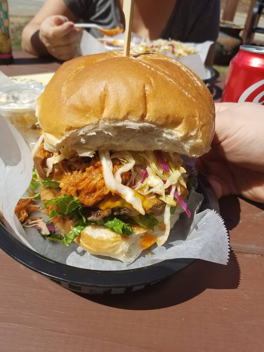 Brookies Food Stand | restaurant | 285 W Main St, East Brookfield, MA 01515, USA | 7742000537 OR +1 774-200-0537