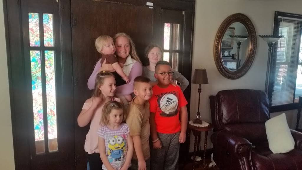 Aunt Ruthies Tea Time | restaurant | 4405 Bertha St, Indianapolis, IN 46241, USA | 3172585397 OR +1 317-258-5397