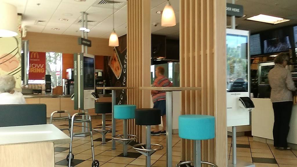 McDonalds | cafe | 3061 NE Pine Island Rd, Cape Coral, FL 33909, USA | 2399974797 OR +1 239-997-4797