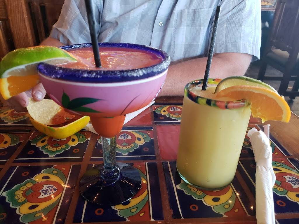 El Mexicano Grill and Cantina #2 | restaurant | 1620 N Hwy 77 Suite 800, Waxahachie, TX 75165, USA | 2149801161 OR +1 214-980-1161