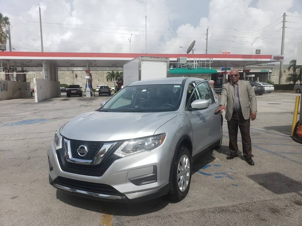 Los Lagos Restaurant & Lounge, Corp | restaurant | 1932 W 60th St, Hialeah, FL 33012, USA | 7865347205 OR +1 786-534-7205