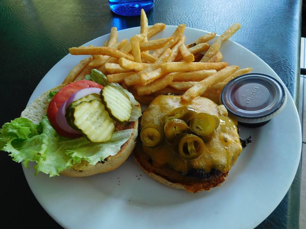 Black Hammock Restaurant | restaurant | 2316 Black Hammock Fish Camp Rd, Oviedo, FL 32765, USA | 4073651244 OR +1 407-365-1244