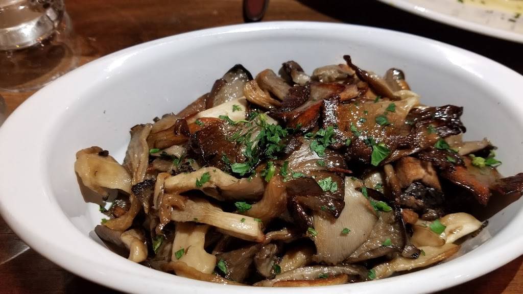 Topaz Café | restaurant | 780 Village Center Dr, Burr Ridge, IL 60527, USA | 6306541616 OR +1 630-654-1616