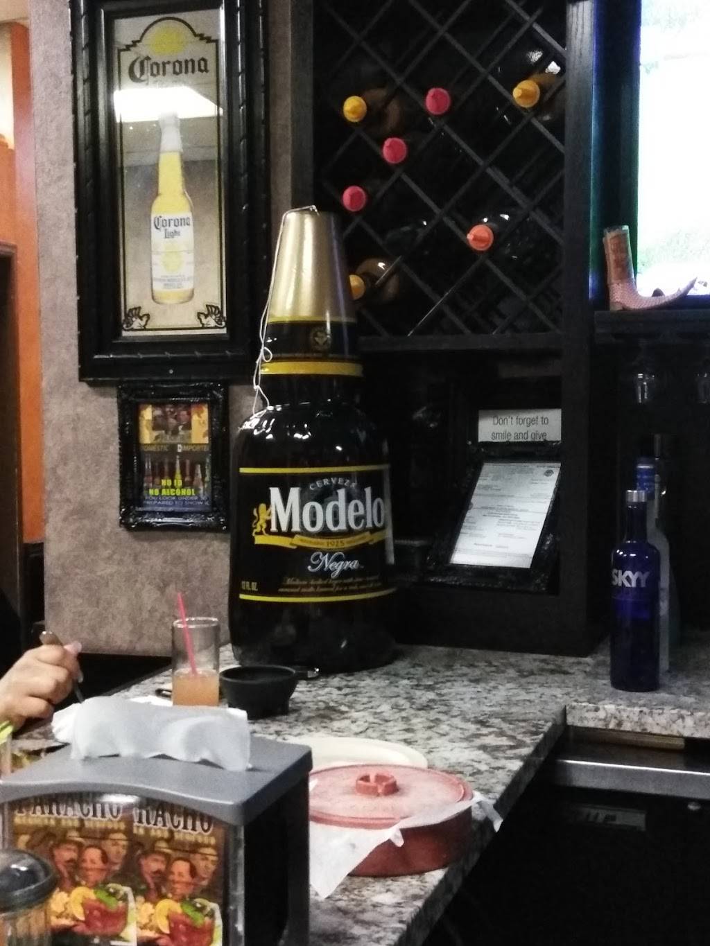 Paracho Mexican and Seafood Restaurant | restaurant | 8933 Limonite Ave, Riverside, CA 92509, USA | 9516857618 OR +1 951-685-7618