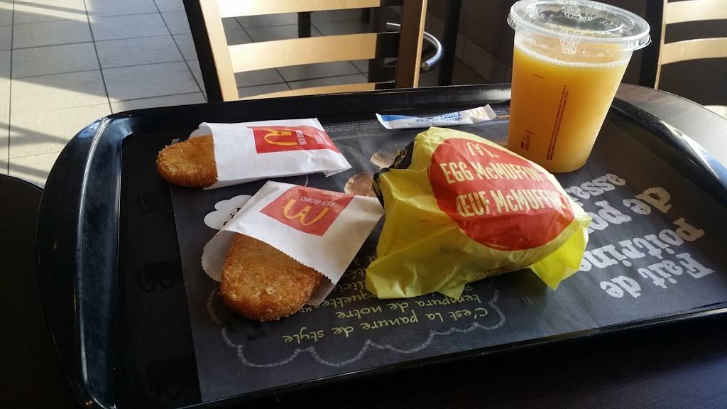 McDonalds | cafe | 101 Chemin Saint-François-Xavier, Candiac, QC J5R 4V4, Canada | 4506324723 OR +1 450-632-4723