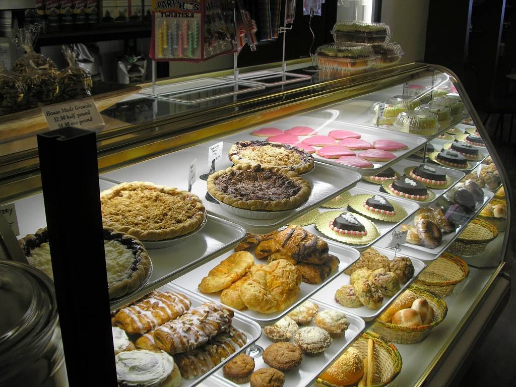 Sierra Rizing, Bakery Coffee House and Catering | cafe | 7310 CA-49 H, Lotus, CA 95651, USA | 5306421308 OR +1 530-642-1308