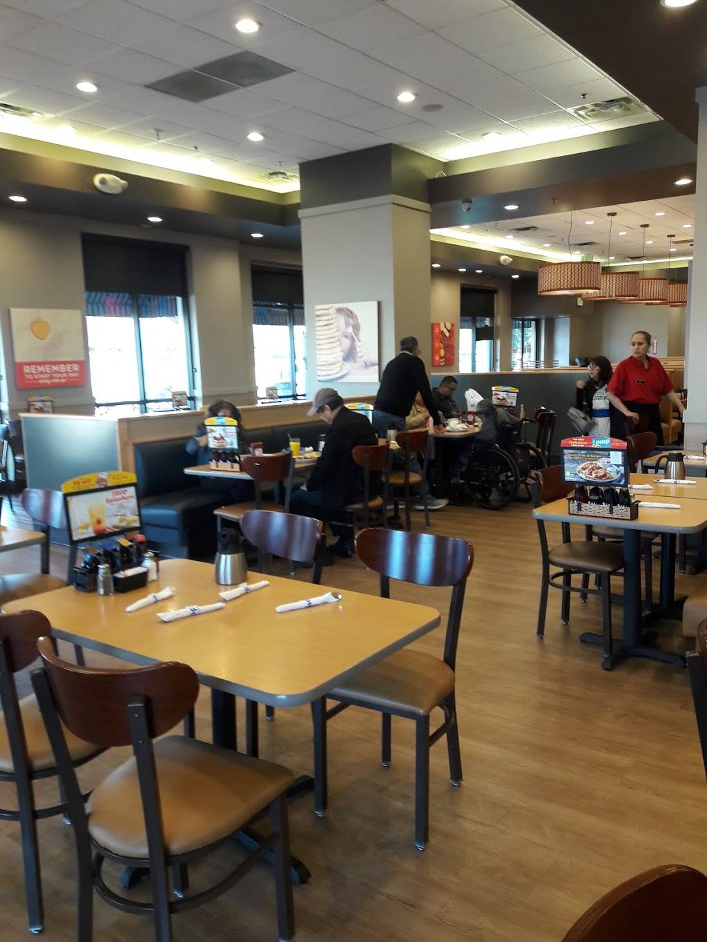 IHOP | restaurant | 21716 S Avalon Blvd, Carson, CA 90745, USA | 3108305872 OR +1 310-830-5872