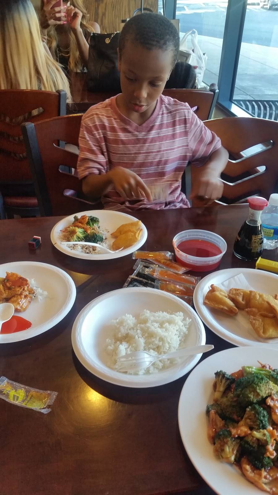 Great China Restaurant | restaurant | 1484 North Point Village Center, Reston, VA 20194, USA | 7034678080 OR +1 703-467-8080