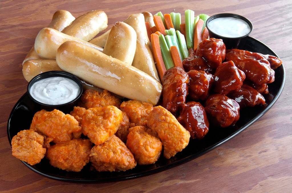 Epic Wings N Things | restaurant | 324 S Twin Oaks Valley Rd, San Marcos, CA 92078, USA | 7605919464 OR +1 760-591-9464