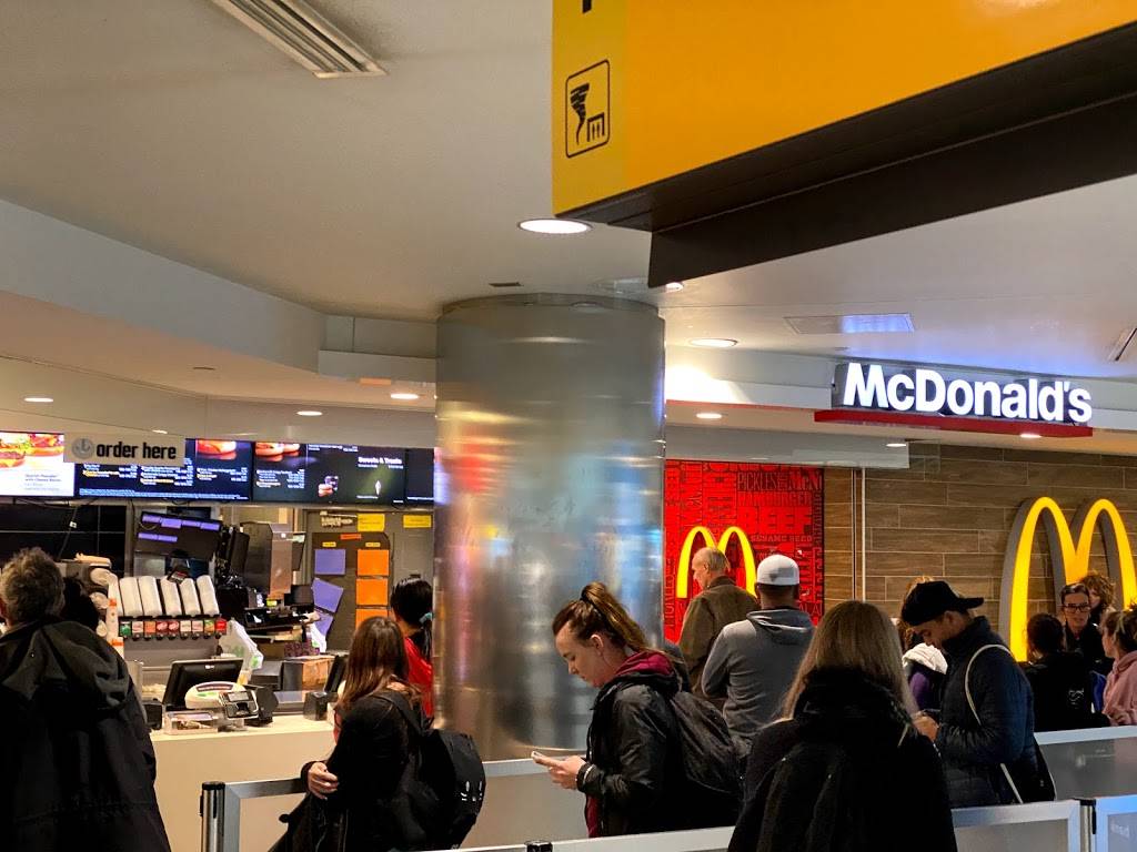 McDonalds | cafe | 8700 Peña Blvd, Denver, CO 80249, USA | 3033429048 OR +1 303-342-9048