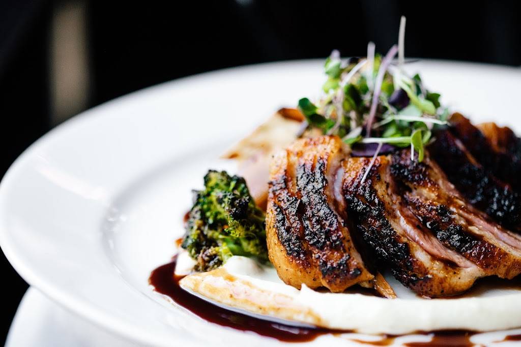 Lindeys | restaurant | 169 E Beck St, Columbus, OH 43206, USA | 6142284343 OR +1 614-228-4343