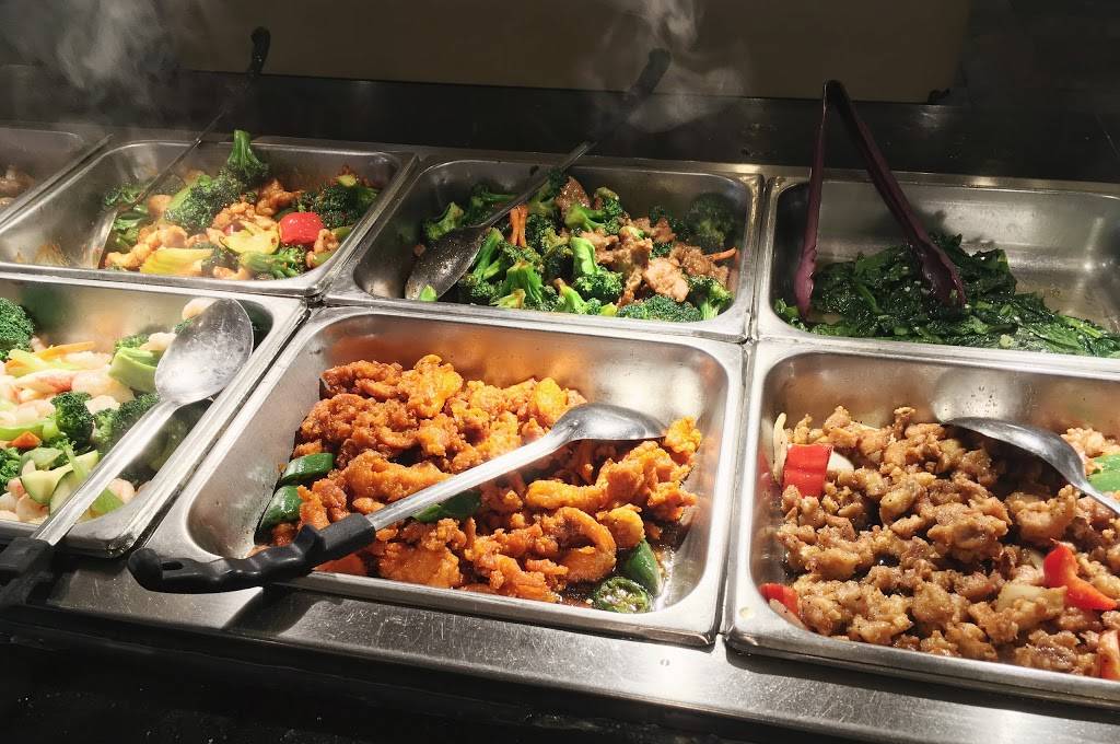 V Star Buffet | restaurant | 620 SE Everett Mall Way, Everett, WA 98208, USA | 4252638888 OR +1 425-263-8888