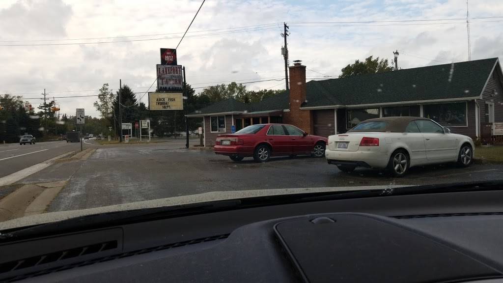 Lakeport Tavern | restaurant | 7272 Lakeshore Rd, Lakeport, MI 48059, USA | 8103853344 OR +1 810-385-3344