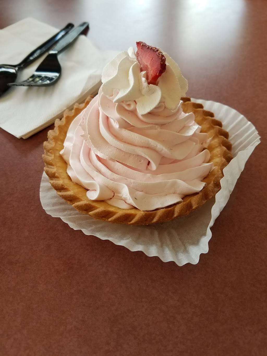 Merritts Bakery | bakery | 3202 E 15th St #5221, Tulsa, OK 74104, USA | 9187472301 OR +1 918-747-2301