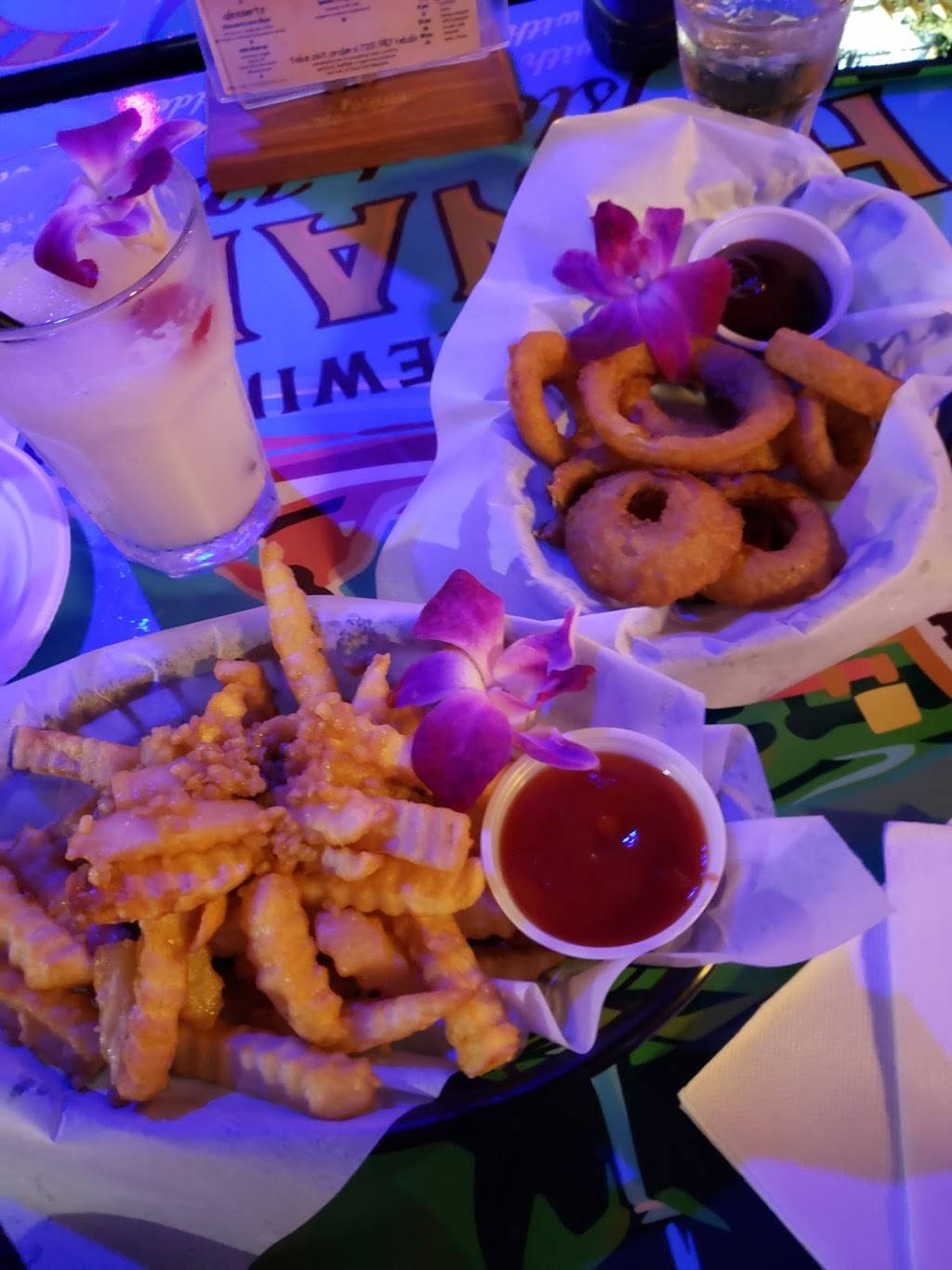 Nashville Waikiki | night club | 1 Aloha Tower Dr, Honolulu, HI 96813, USA | 8089267911 OR +1 808-926-7911