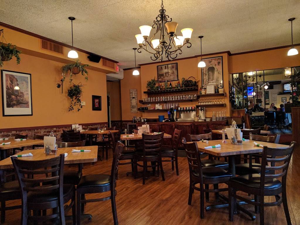 Angelos | restaurant | 5801 Monona Dr, Monona, WI 53716, USA | 6082221464 OR +1 608-222-1464