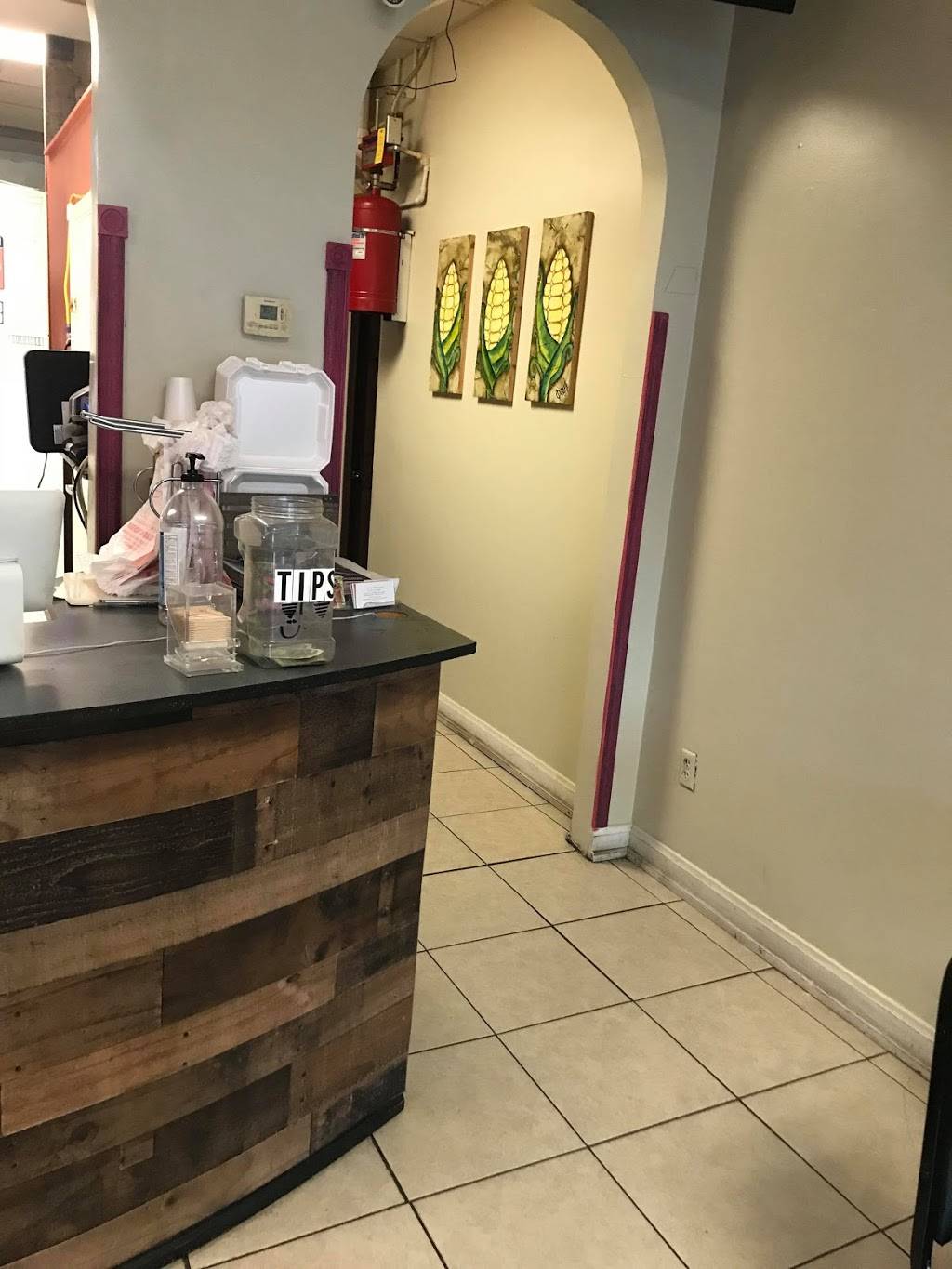 El Antojito Mexican Food | restaurant | 565 E New Circle Rd, Lexington, KY 40505, USA | 8595238699 OR +1 859-523-8699