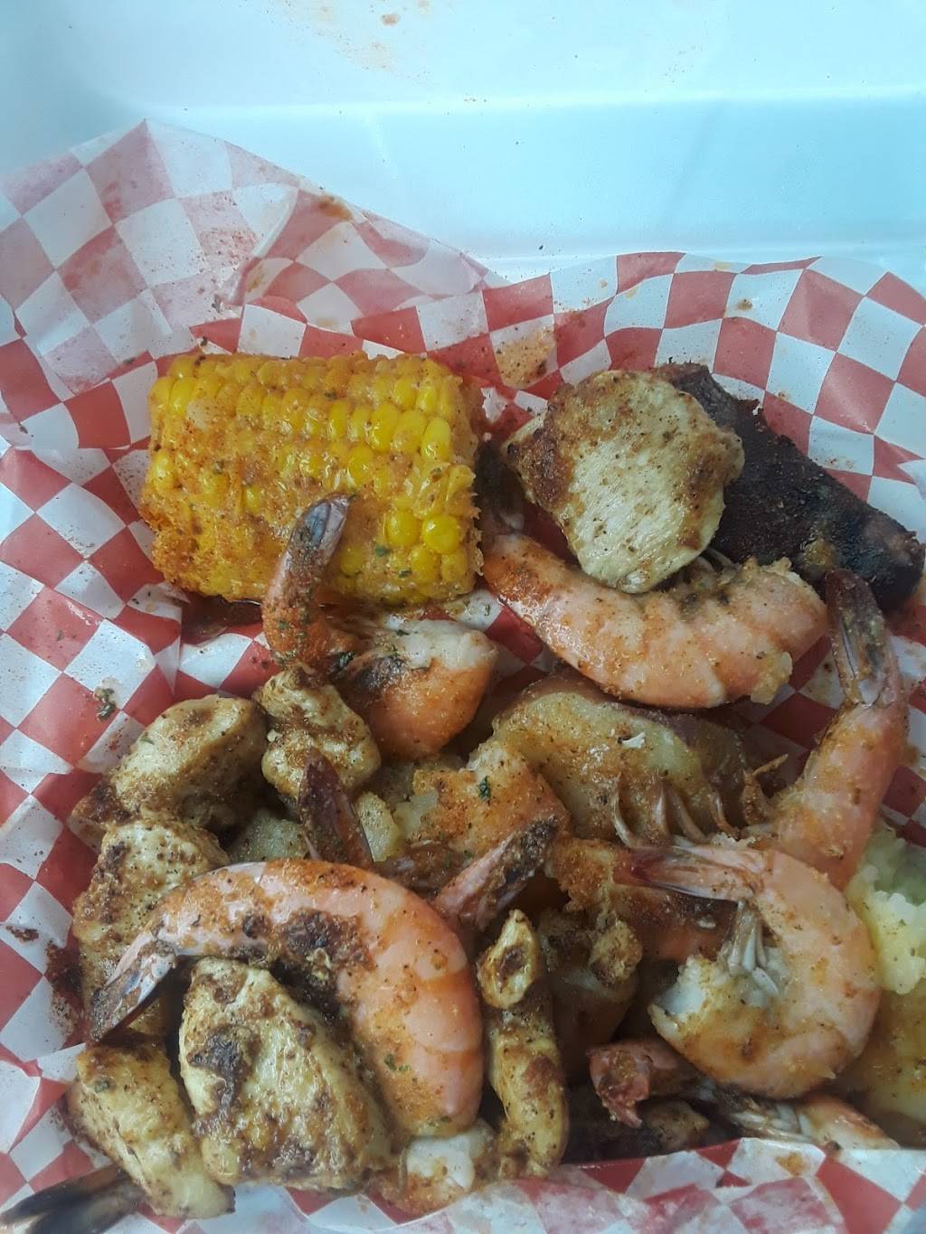 The Shrimp Man Seafood | restaurant | 2313 W Church St, Orlando, FL 32805, USA | 4077816480 OR +1 407-781-6480