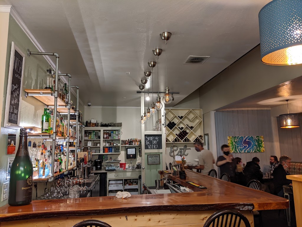 Nosh Eatery | restaurant | 1269 Bay St, Florence, OR 97439, USA | 5419975899 OR +1 541-997-5899