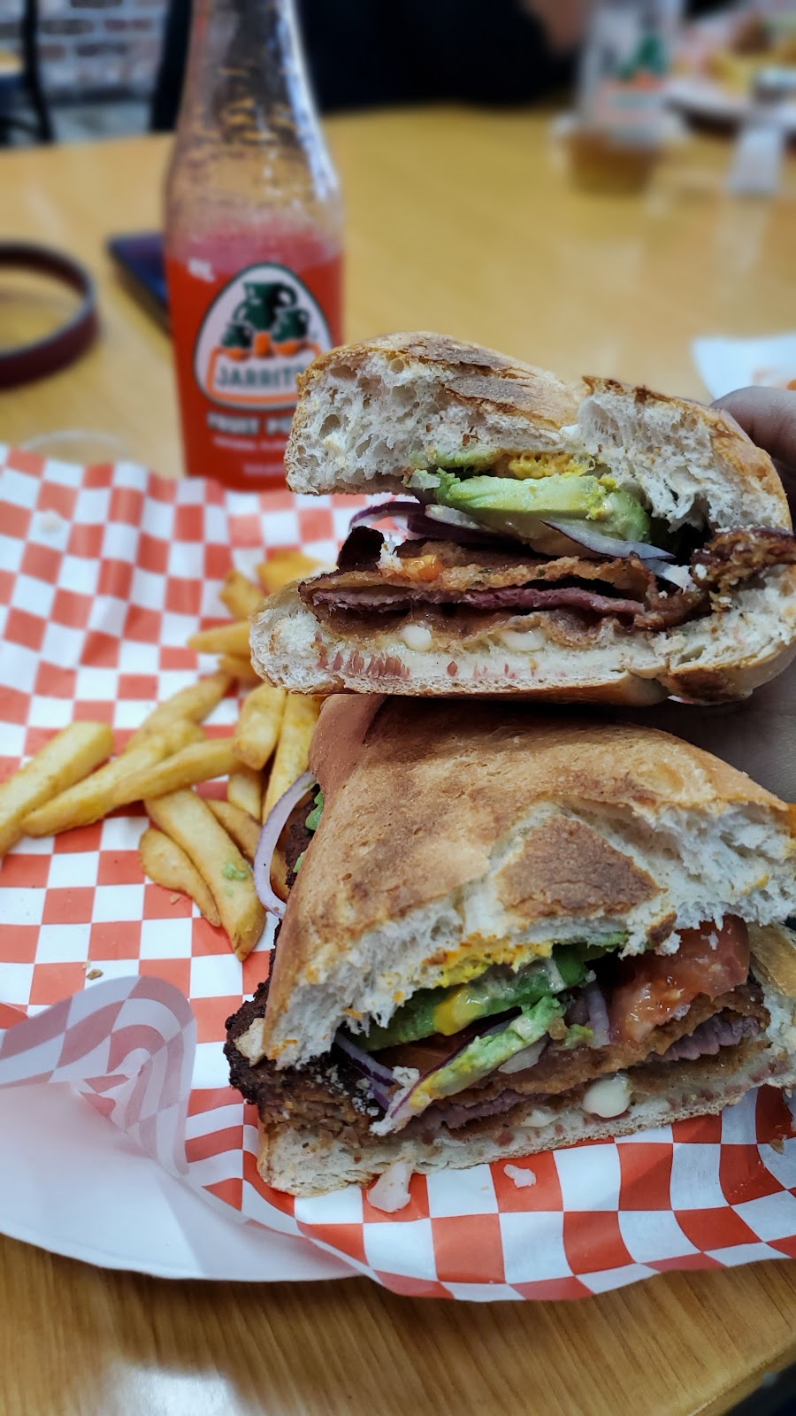 Tavos Tacos N Beer | restaurant | 558 Jamacha Road, El Cajon, CA 92019, USA | 6195930576 OR +1 619-593-0576